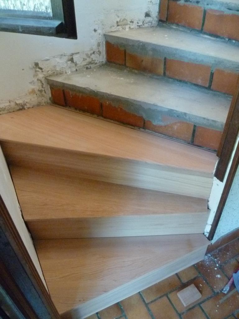 habillage d'escalier en béton